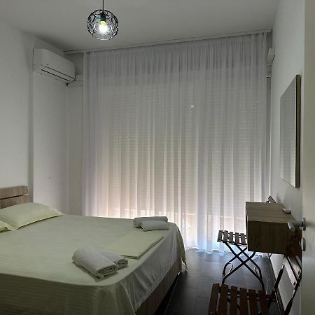 Eme Apartments - Kompleksi Lura 2 Gjiri I Lalzit Durres Exterior photo